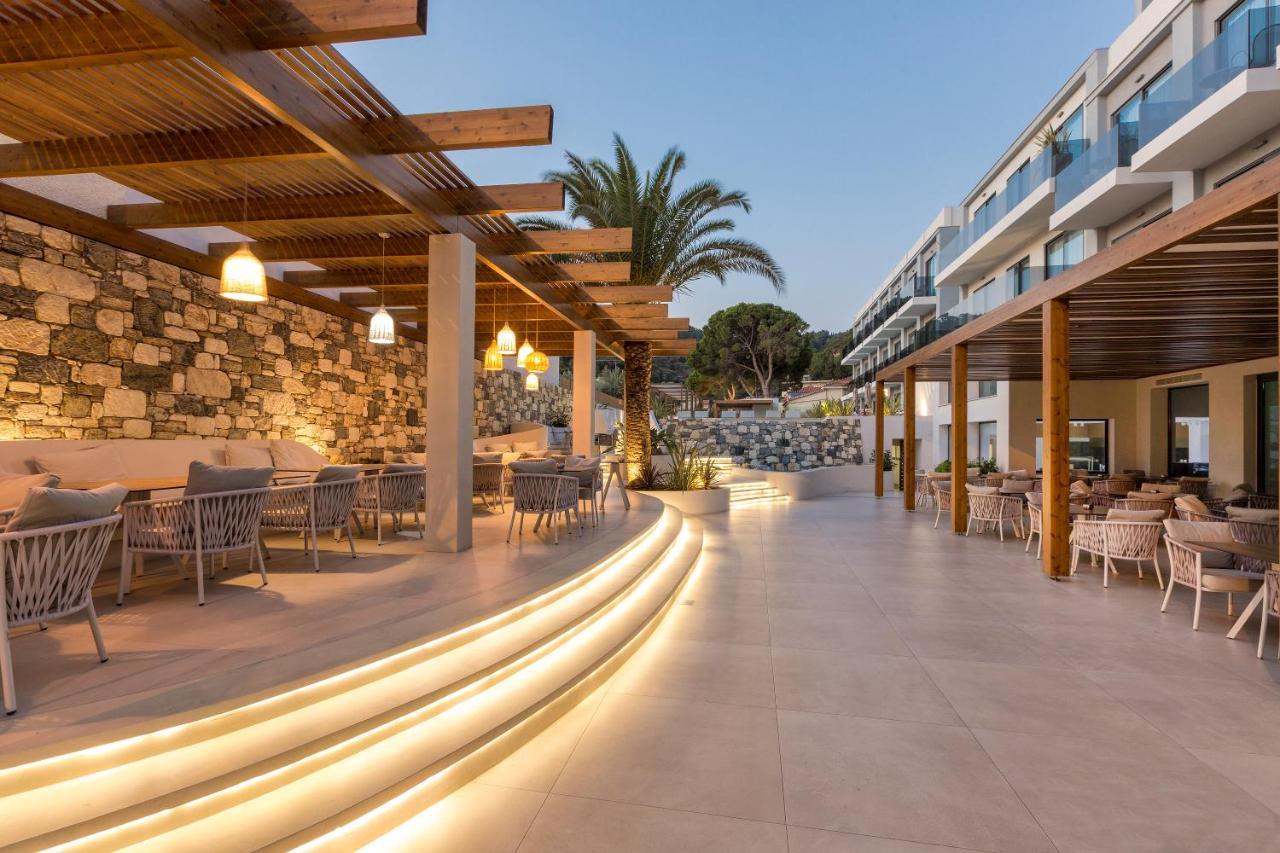 Samian Mare Hotel, Suites & Spa Karlovassi Exterior foto