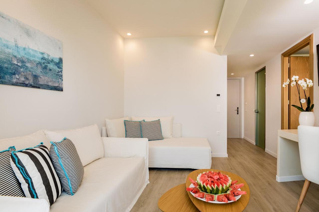 Samian Mare Hotel, Suites & Spa Karlovassi Exterior foto